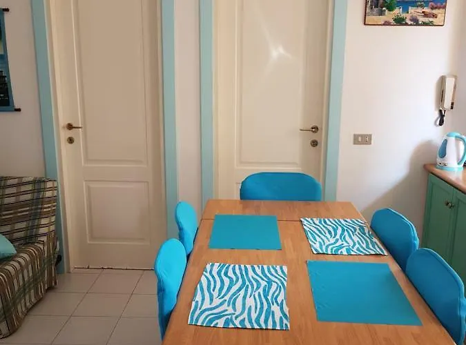 My Little House - Con Patio E Parcheggio Privato A 5 Minuti Dalla E Dal Centro דירה *