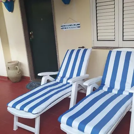 Apartment My Little House: Seaside With Patio And Parking Tropea