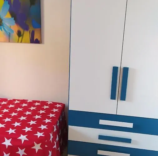 My Little House - Con Patio E Parcheggio Privato A 5 Minuti Dalla E Dal Centro Appartamento