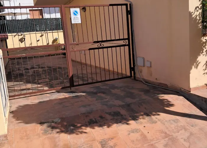 My Little House - Con Patio E Parcheggio Privato A 5 Minuti Dalla E Dal Centro *